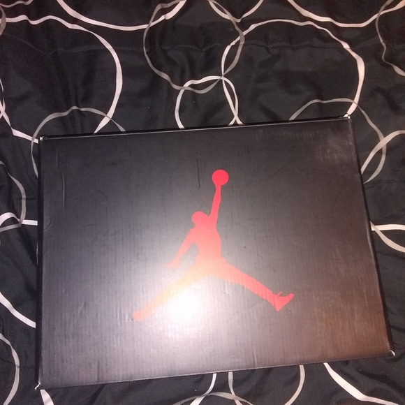 Retro Air Jordan 6 shoes - Picture 5 of 6